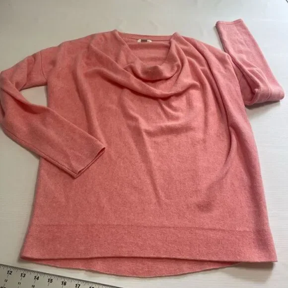 Sundance Pink 100% Cashmere Sweater Size Medium - Picture 7 of 11